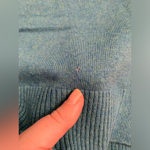 L.L. Bean women’s classic cashmere sweater relaxed mock neck size L - Picture 10 of 11